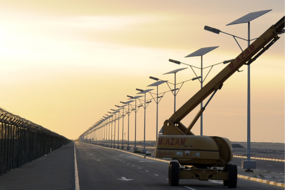 Solar Street Lighting Dubai 2005 Gemma Lighting